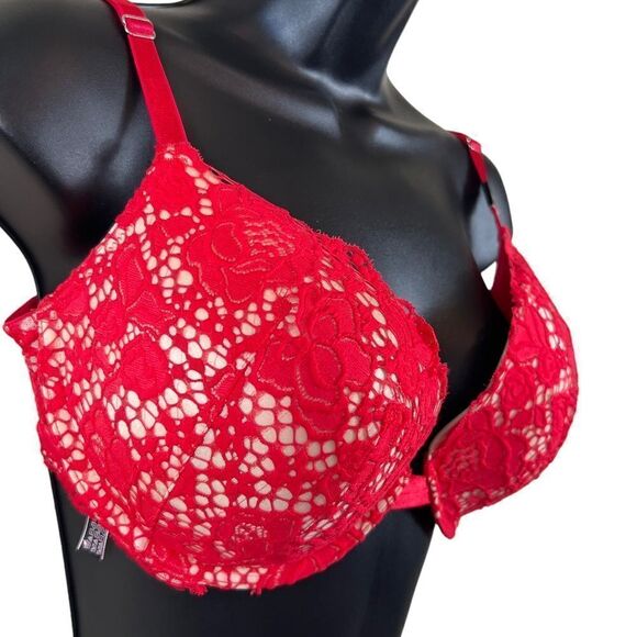 Victoria’s Secret Very Sexy Push Up Eyelet Lace - Picture 2 of 9